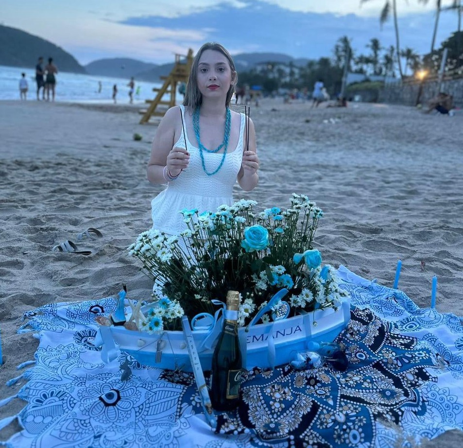 Taróloga do Amor Isa